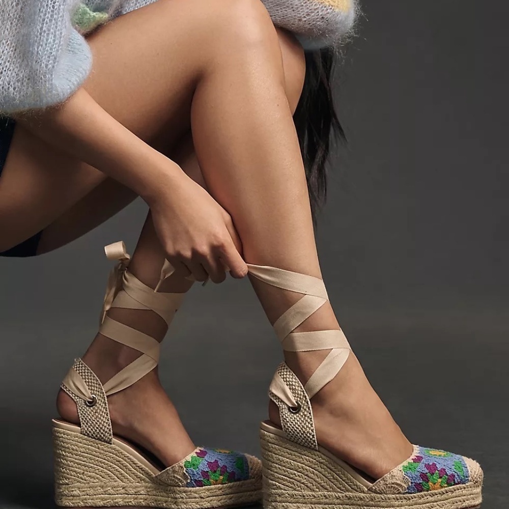 NWT Anthropologie Bibi Lou Nombre Espa Wedge Heels Size 11-12 (EU 42)